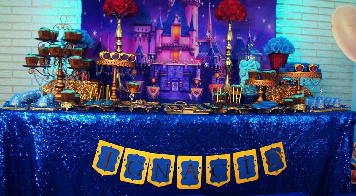 Prince Mickey 1st birthday party - Mickey Mouse