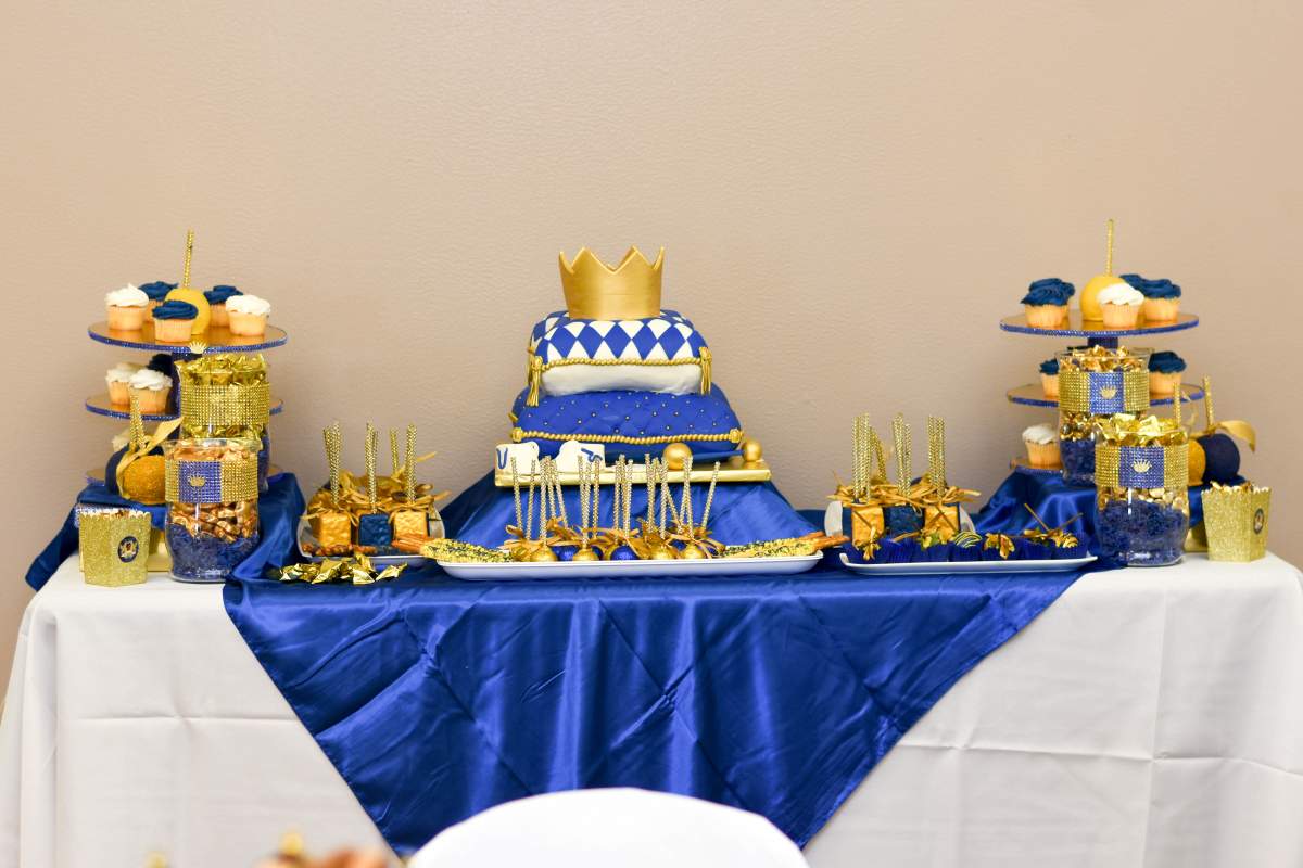 Royal Baby Shower "All Hail The Prince" Baby Shower Party Ideas Photo