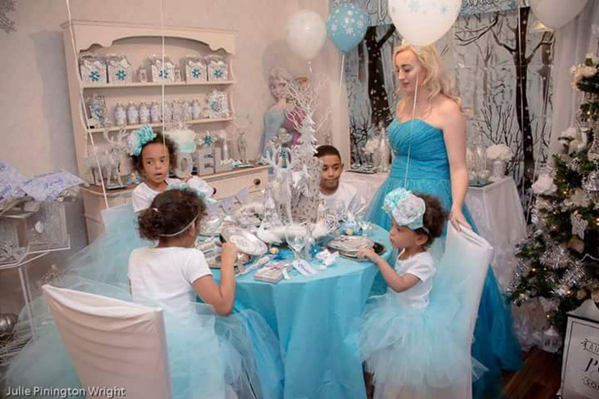 Winter Christmas/Holiday Party Ideas | Photo 5 of 39 | Catch My Party