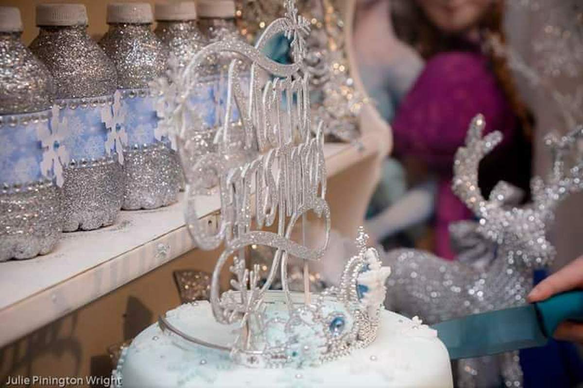 Winter Christmas/Holiday Party Ideas | Photo 5 of 39 | Catch My Party