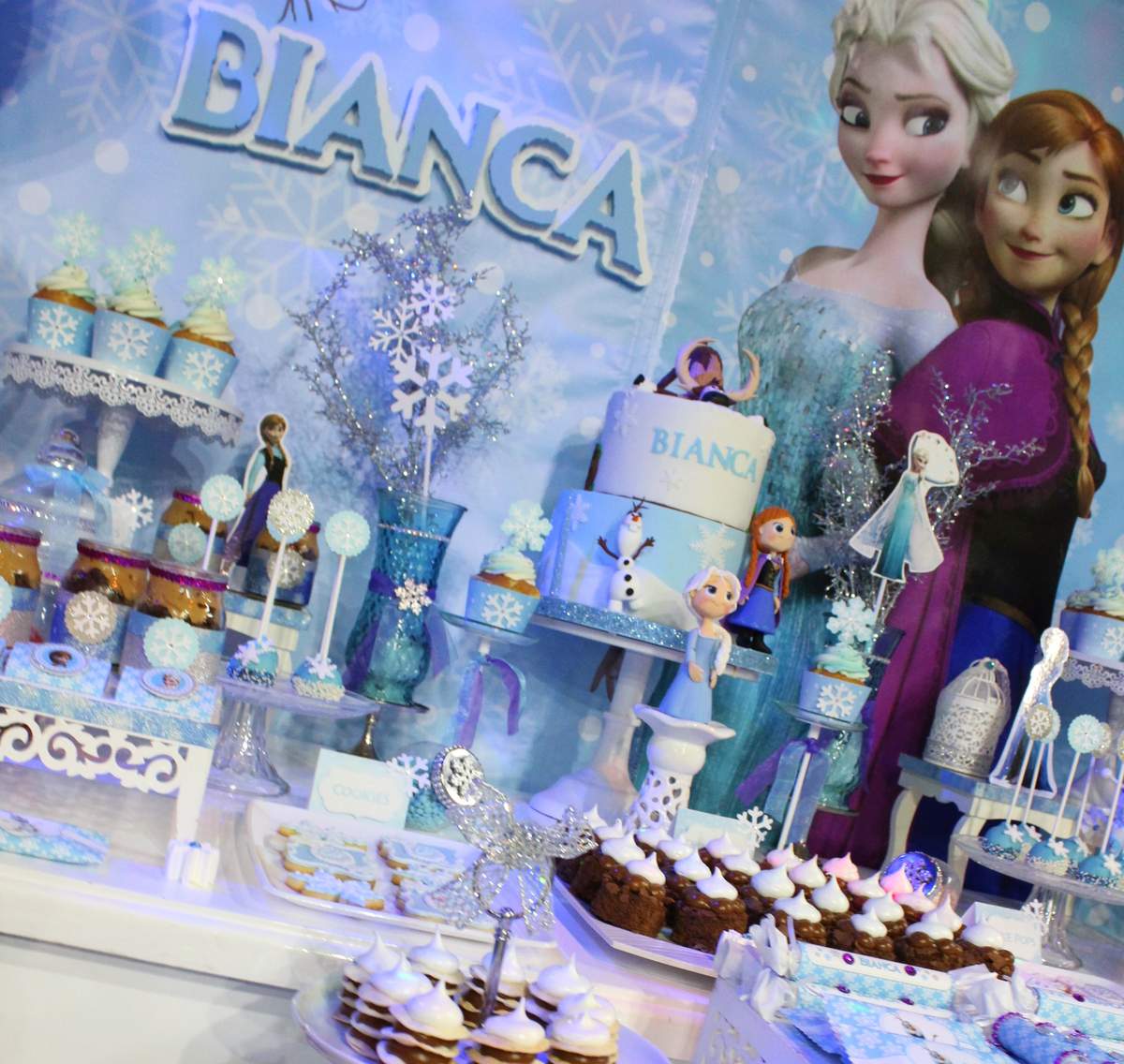 The Ice Kingdom - Frozen (Disney)