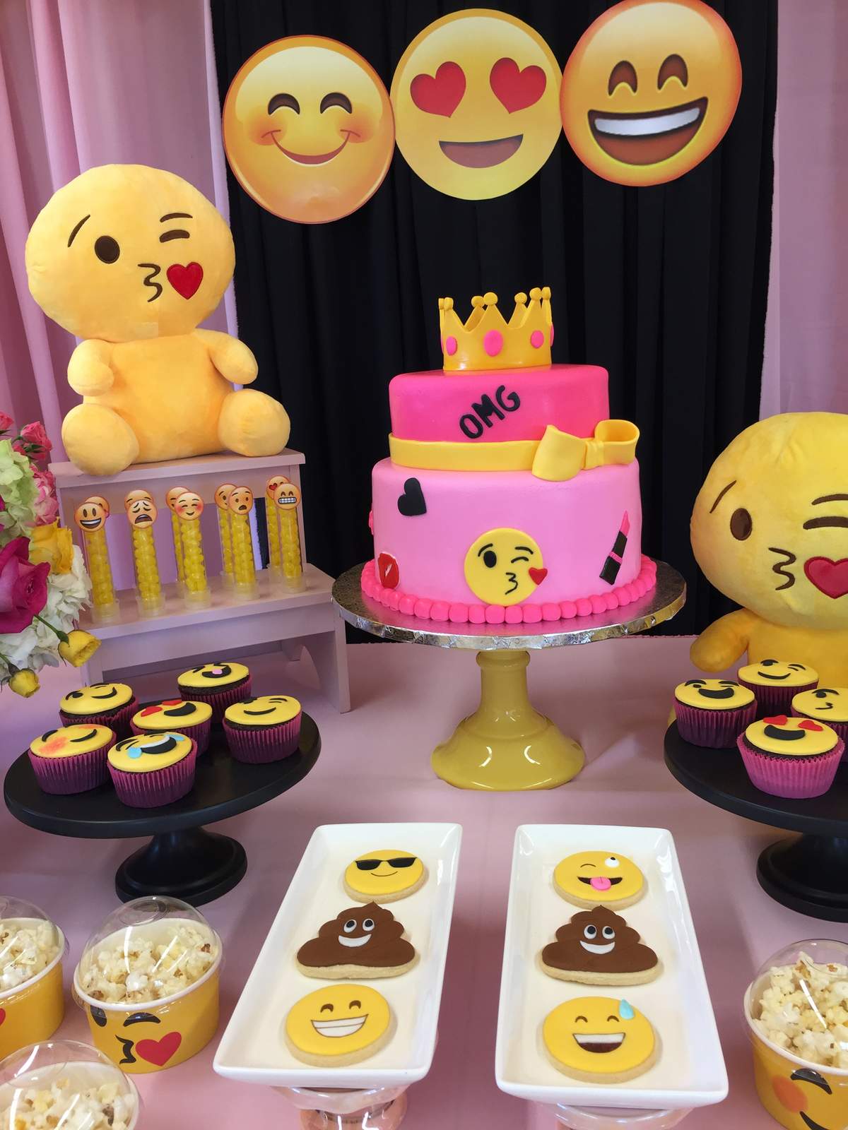 Emoji Party Decorations Emoji Party Decorations