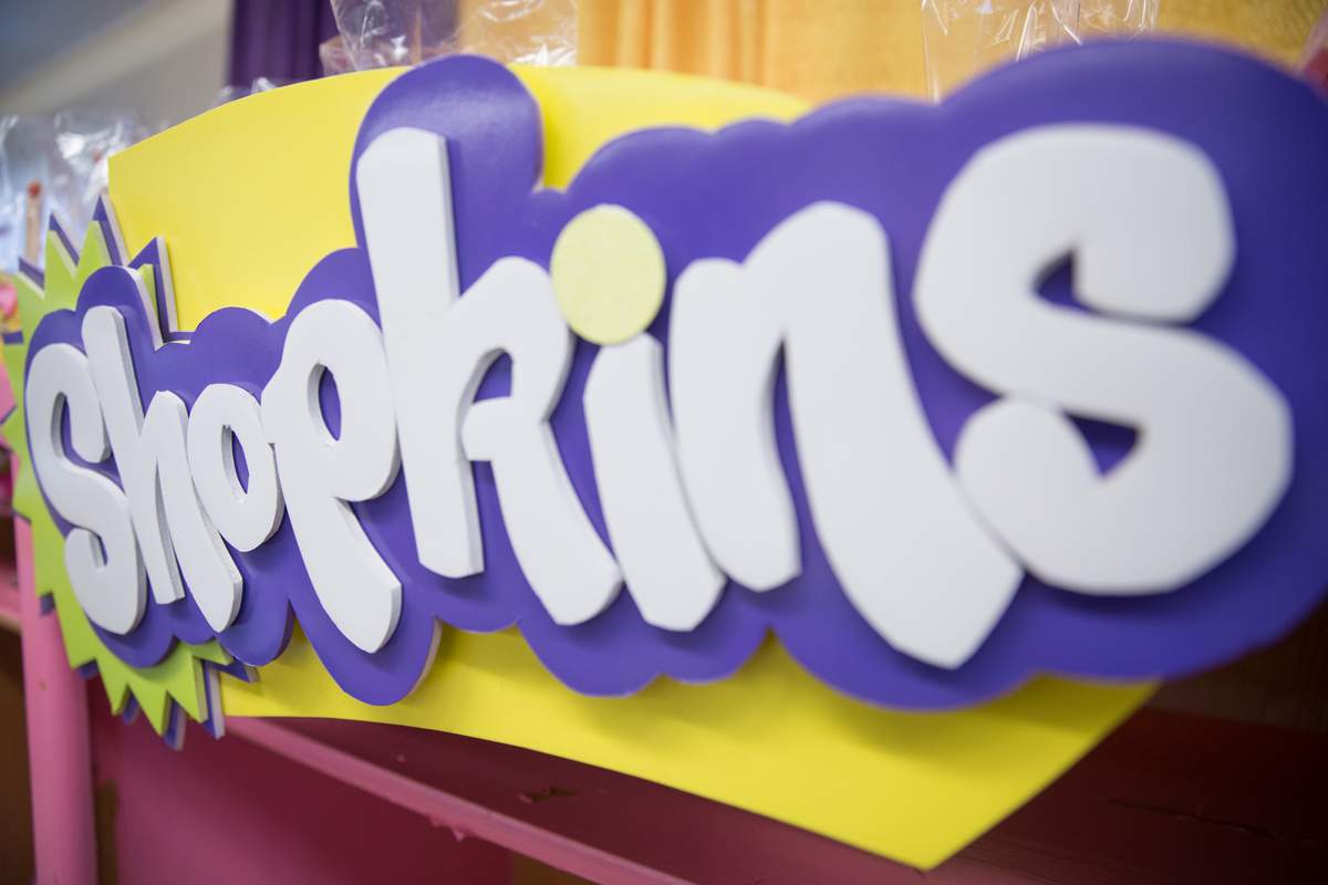 Tinarri' s Shopkins 8th birthday party - Shopkins