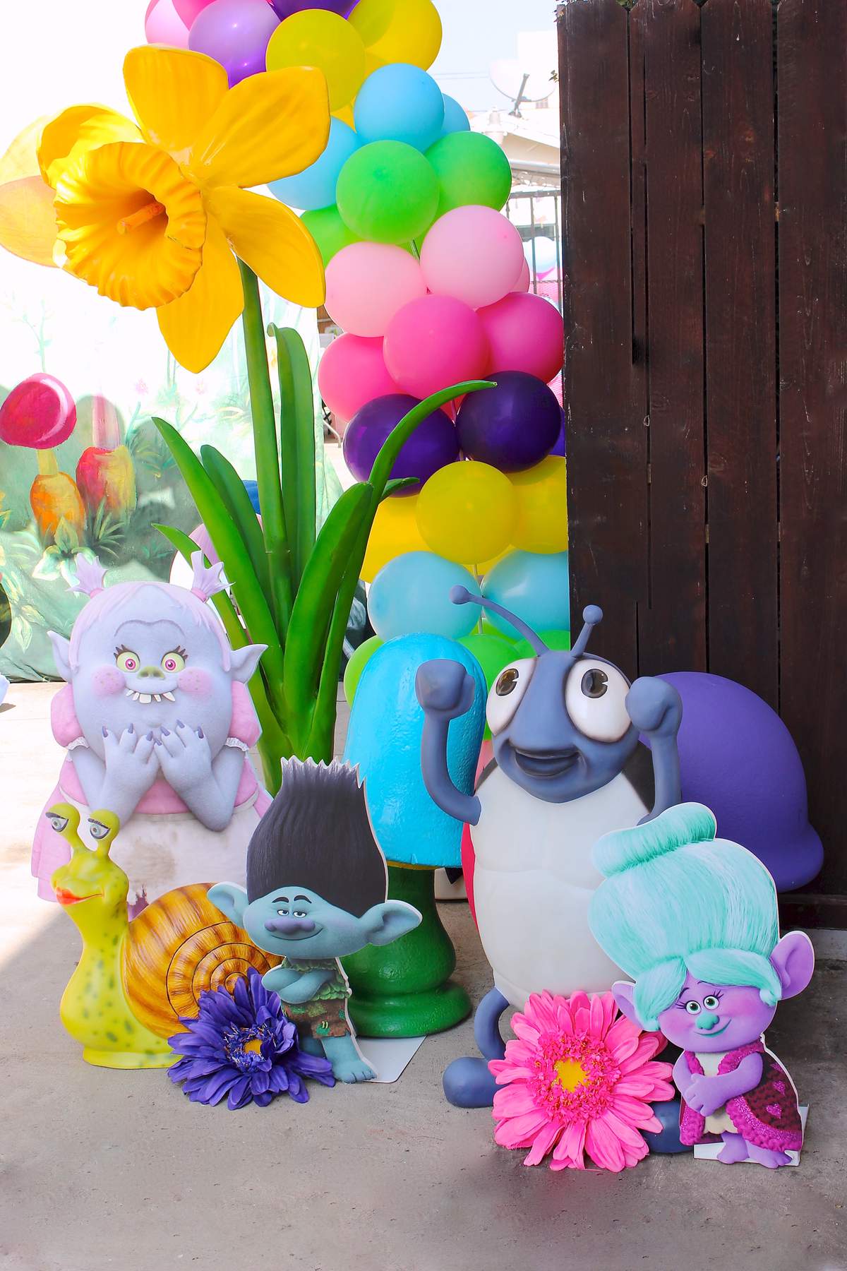 Avery in Trolls land - Trolls