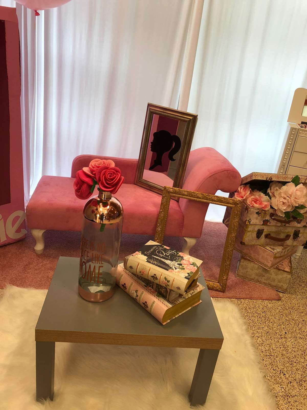 Barbie Doll House Birthday Party - Barbie Doll House