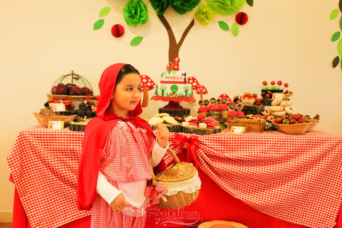 Cappuccetto Rosso - Little Red Riding Hood