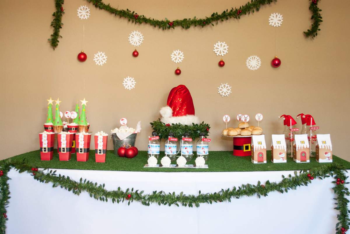 Christmas / Christmas/Holiday "Christmas house decorating party