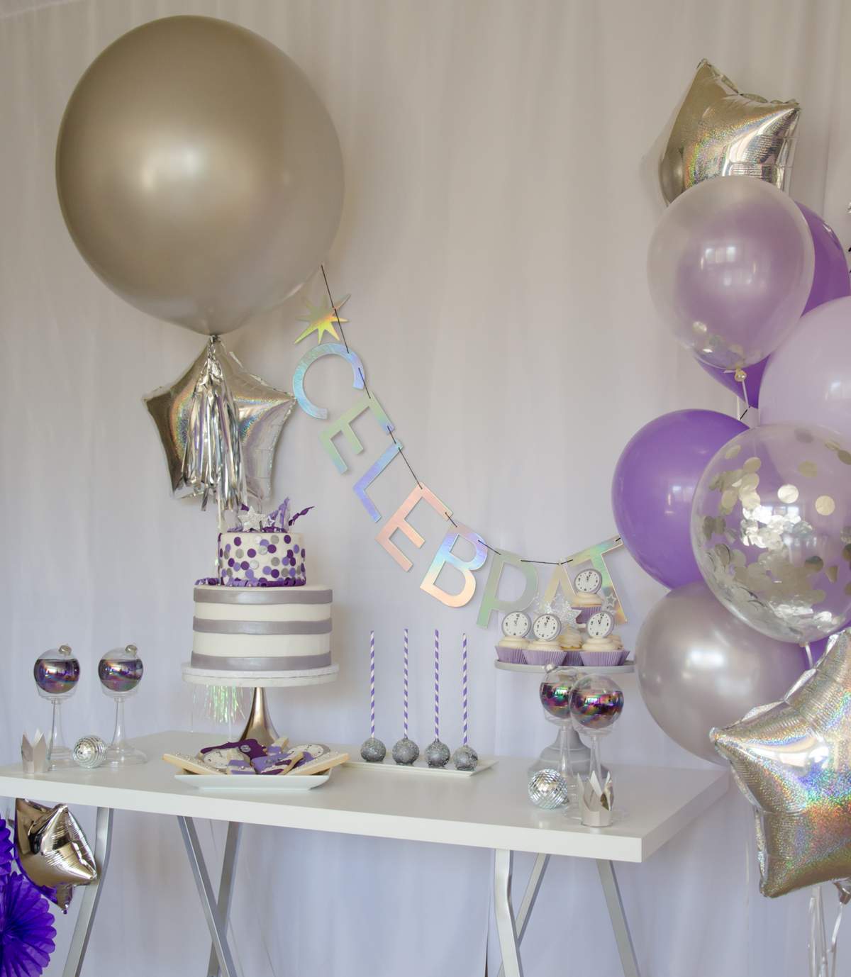 An Ultra Violet NYE - New Years
