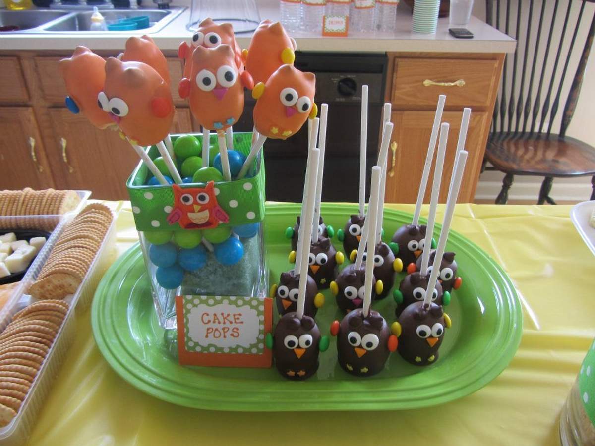 Grayson's Owl 1st birthday party - LOOK WHOOO'S ONE. OWL THEME