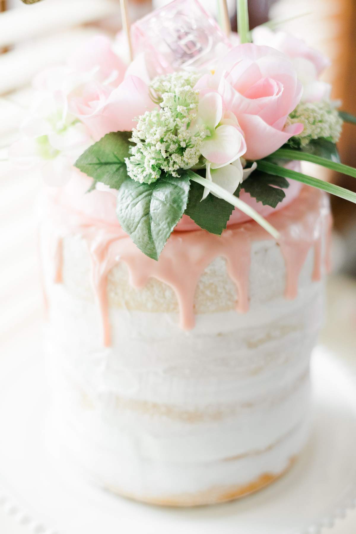 Floral Baby Shower Party Ideas | Photo 2 of 18 | Catch My Party