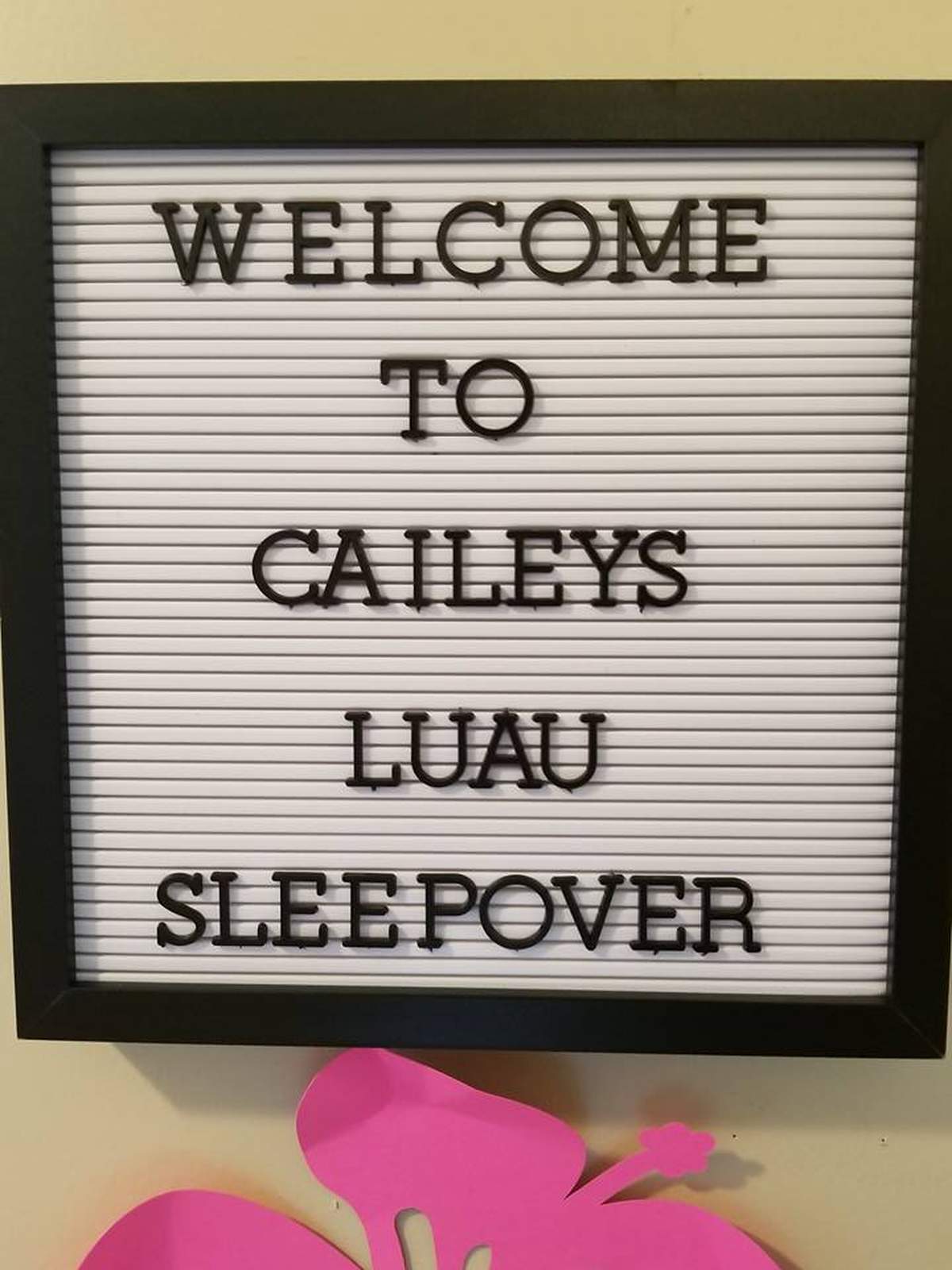 Cailey's Luau - Luau / Hawaiian