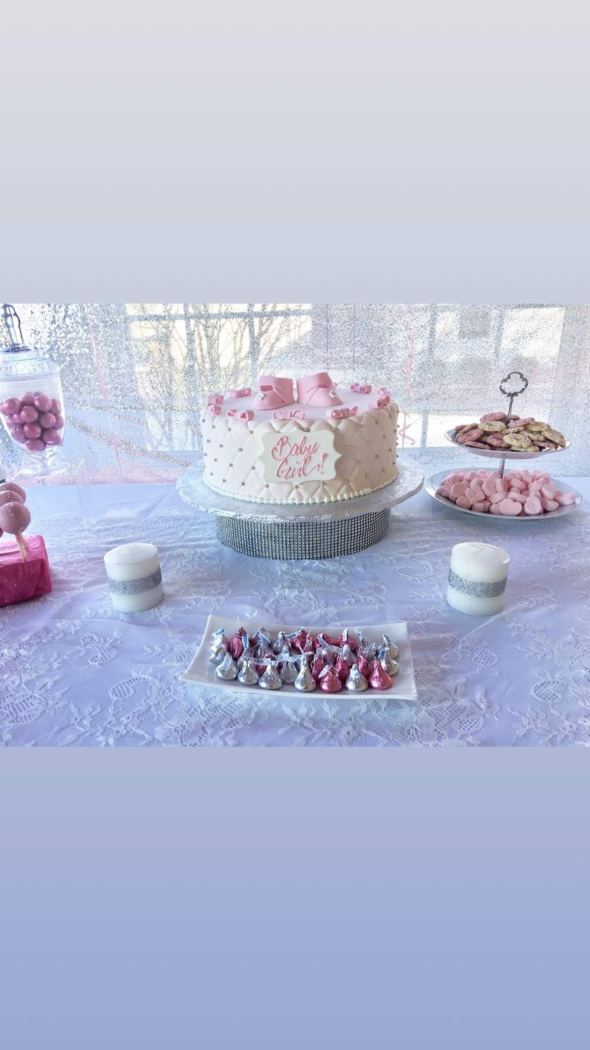 Girl baby shower - Silver and pink