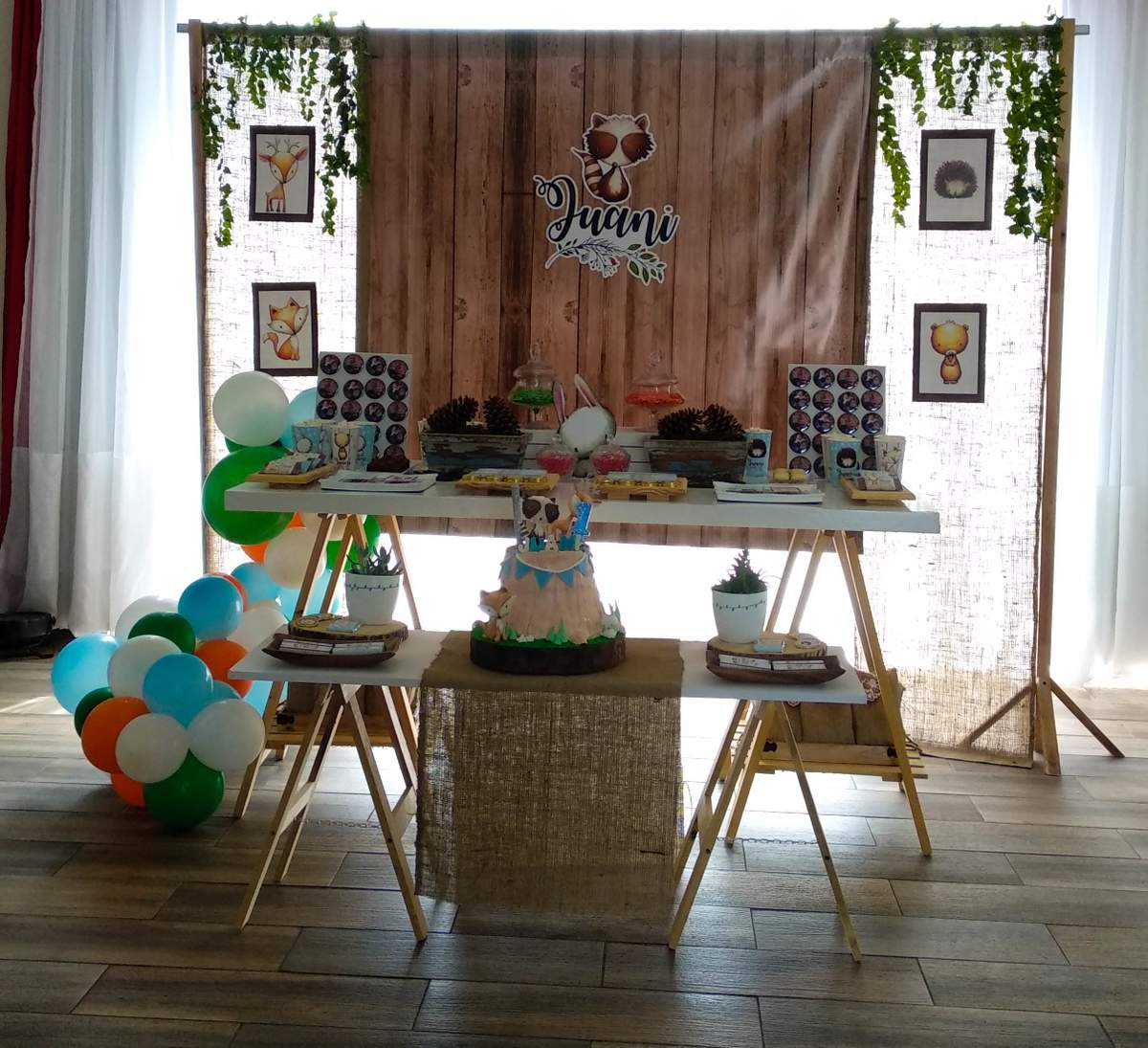 Juani´s Woodland Party - Woodland