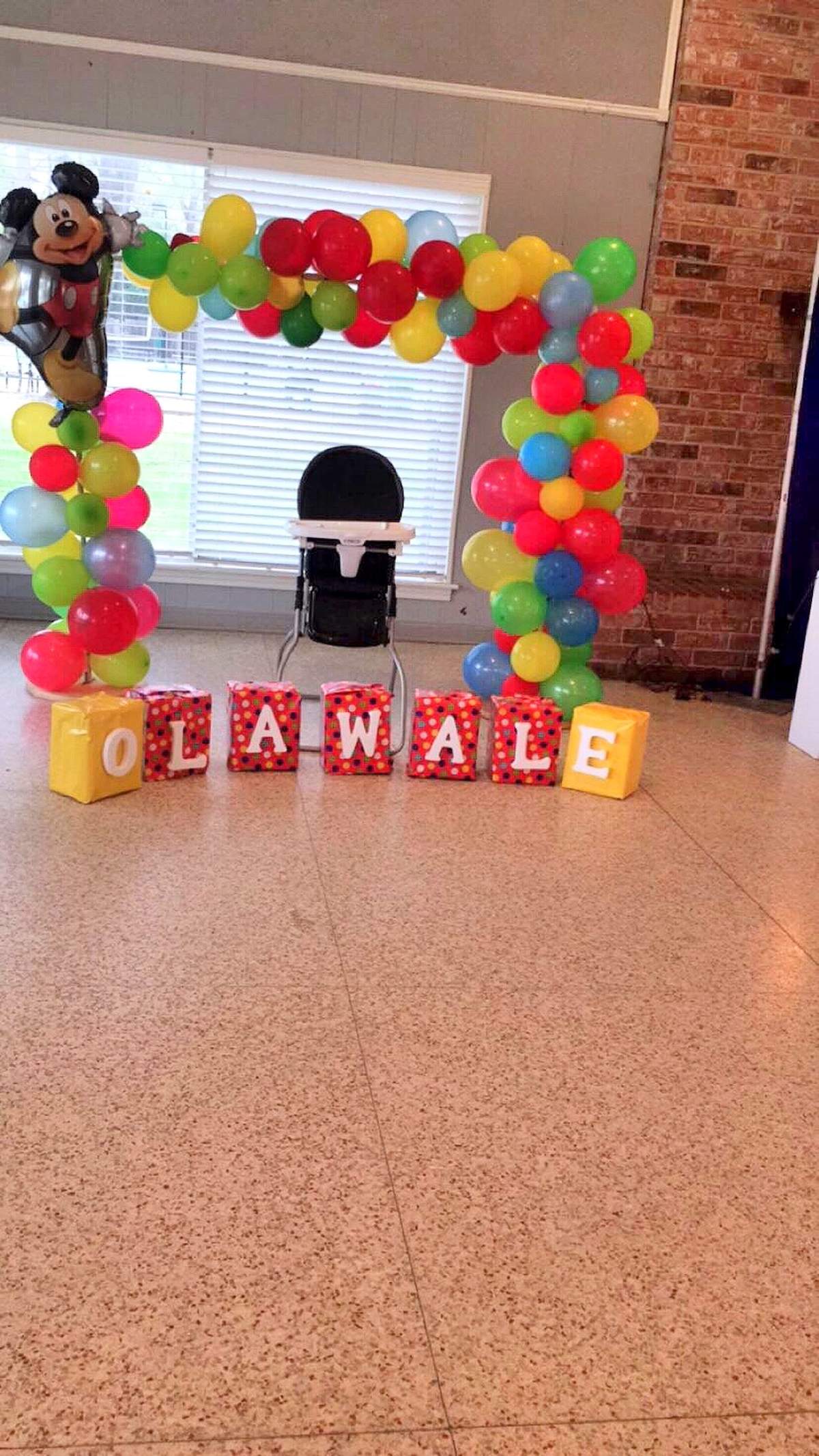 Olawale takes 1  - Mickey Mouse clubhouse 