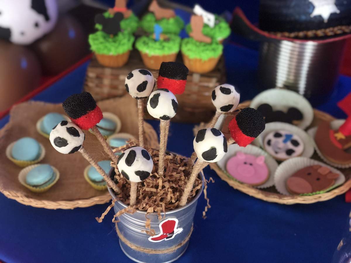 Alexander 1st Birthday - Mickey Mouse Cowboy
