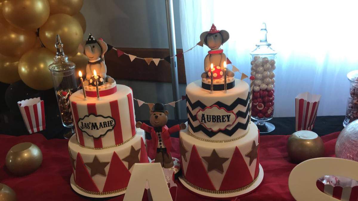 Jas and Aubrey circus  - Circus theme