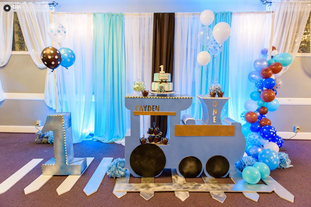 Cake on the Go - CHOO CHOO TRAIN
