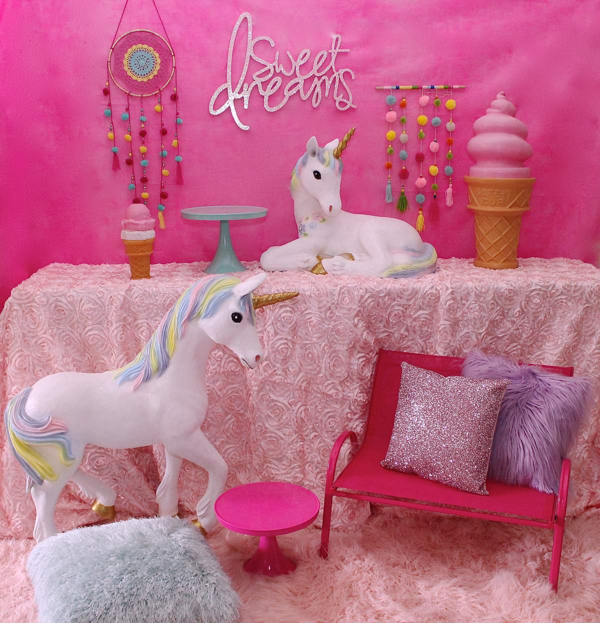 Boho Unicorn birthday party - Unicorn