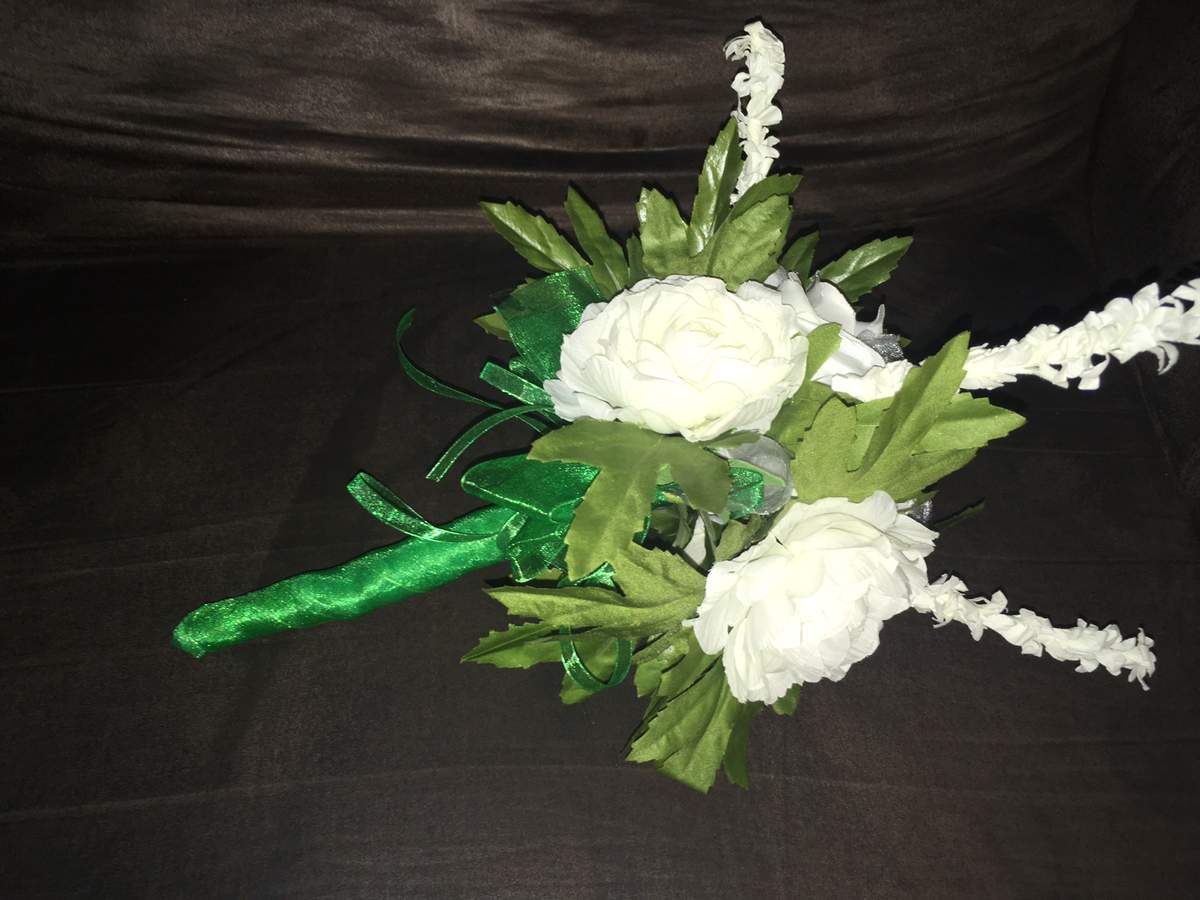 Bridal Party Decor  - Emerald, Brown, & Ivory 