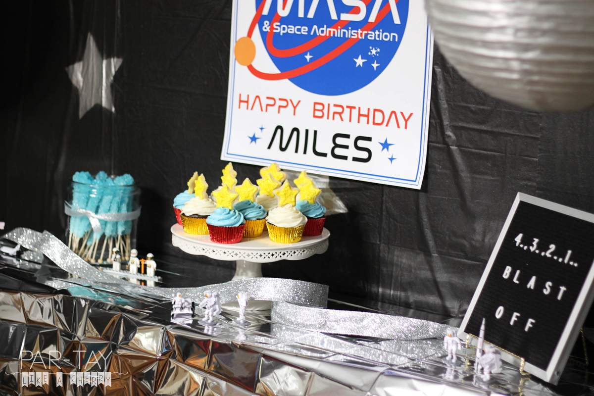 Mile's Out of This World Space Party - Space Party