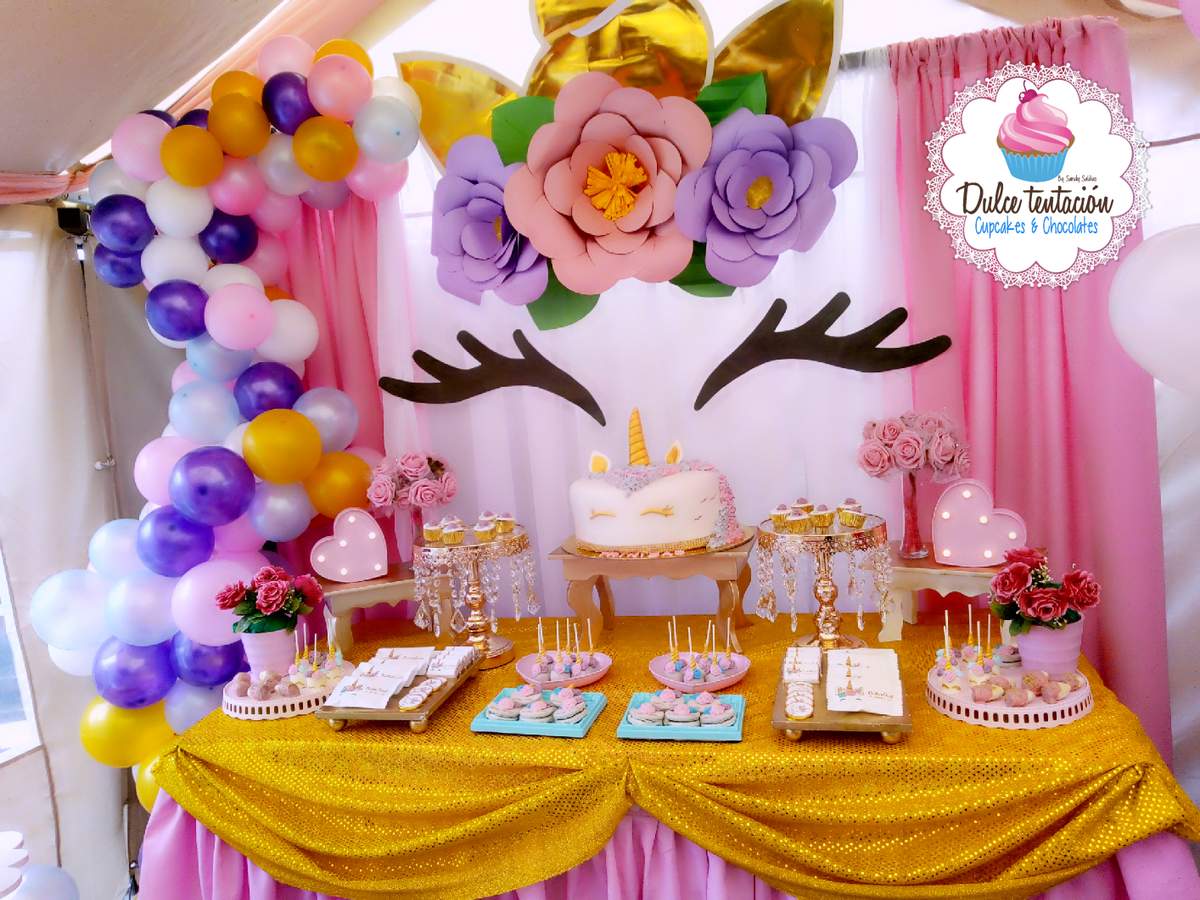 Unicorn birthday party  - Unicorns