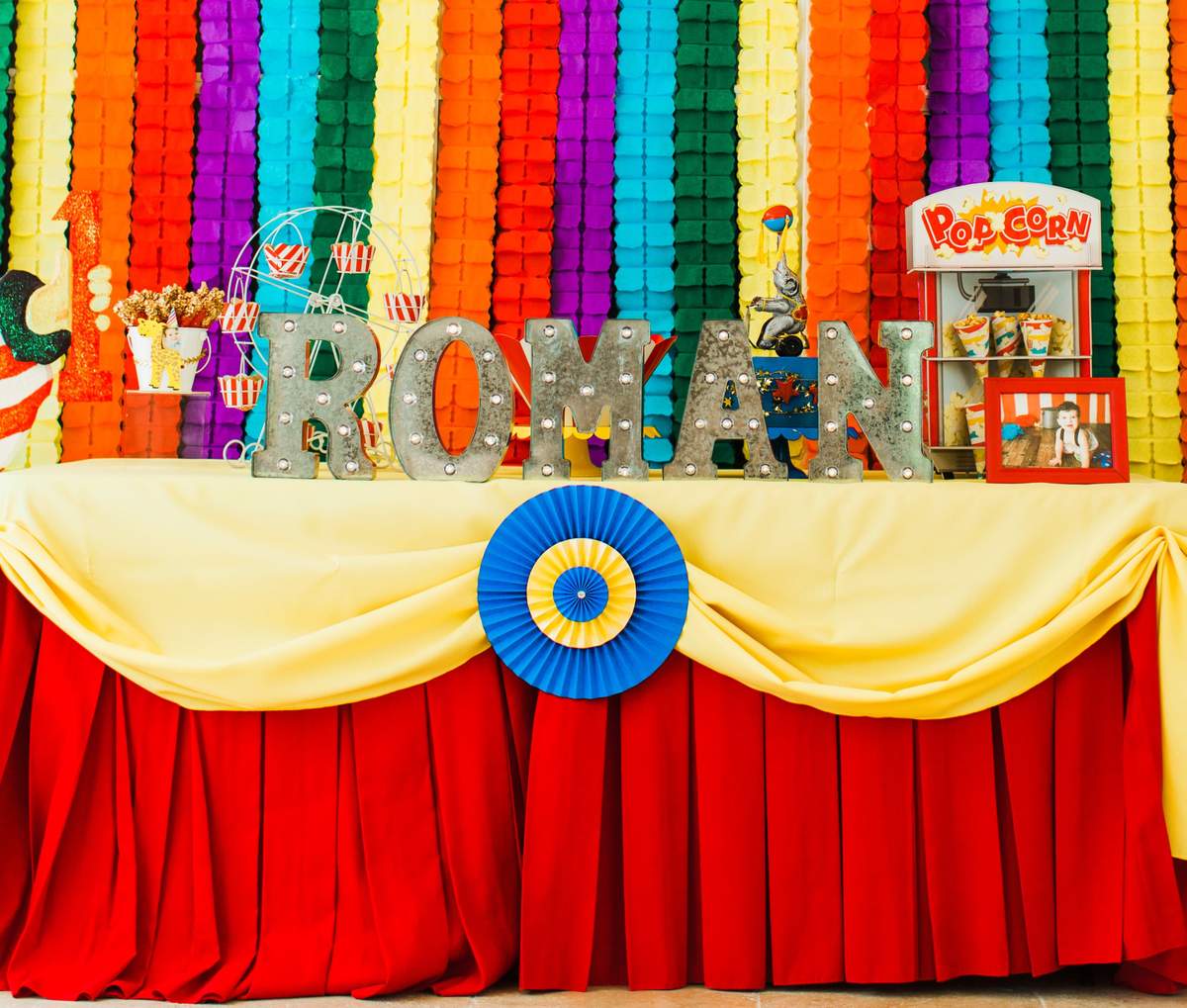 Roman's Circus-Themed First Birthday - Circus / Carnival