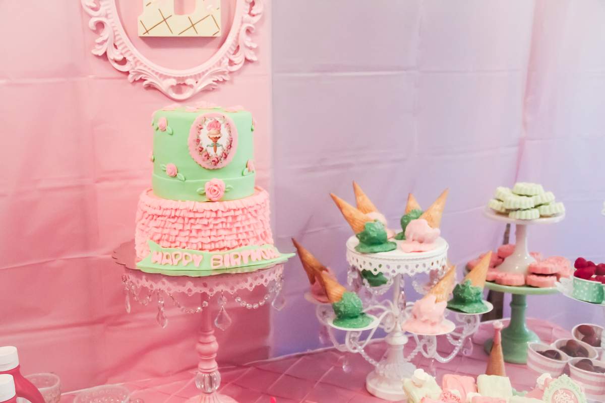 Delaney & London's Vintage Ice Cream Parlor (2018) - Ice Cream