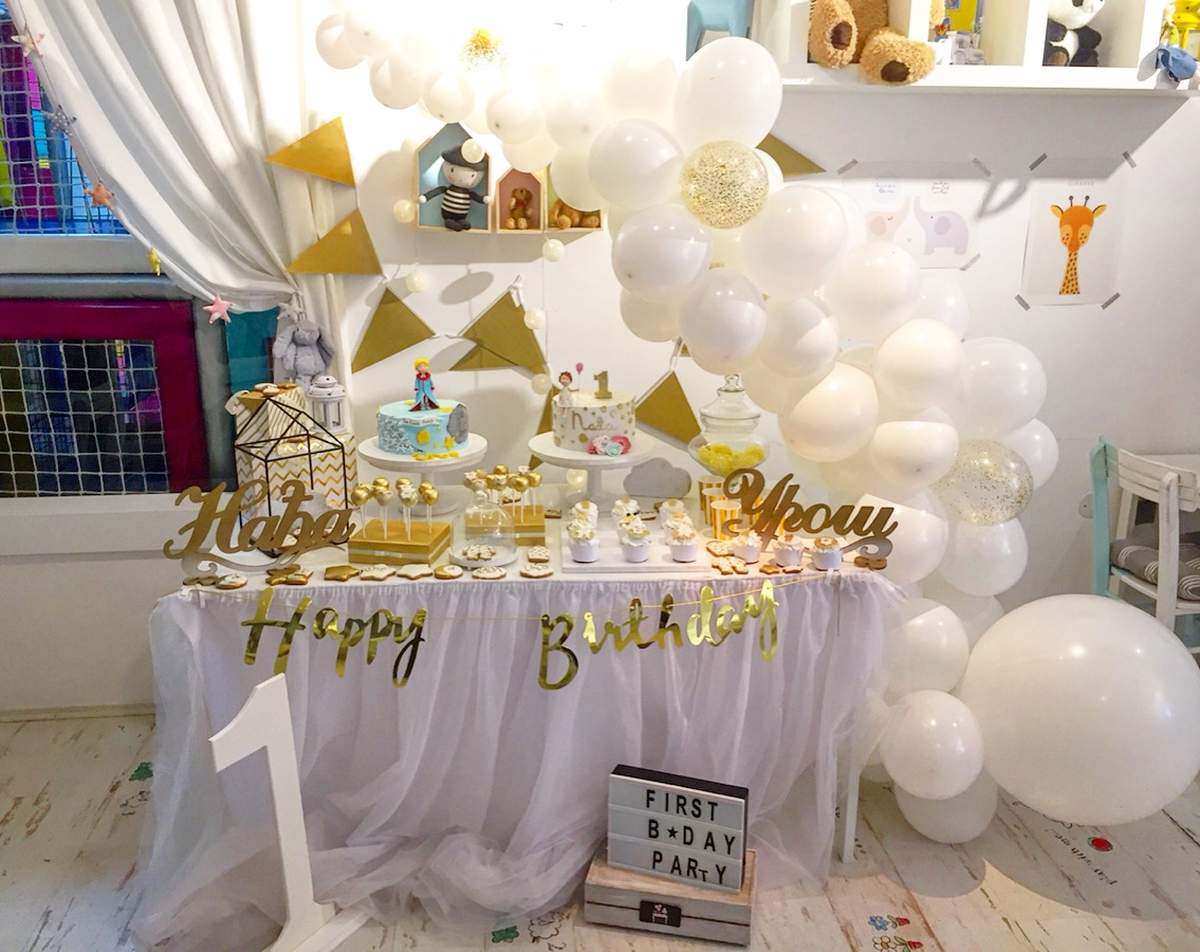 Frst birthday for  twin brother and sister  - twinkle twinkle little star 