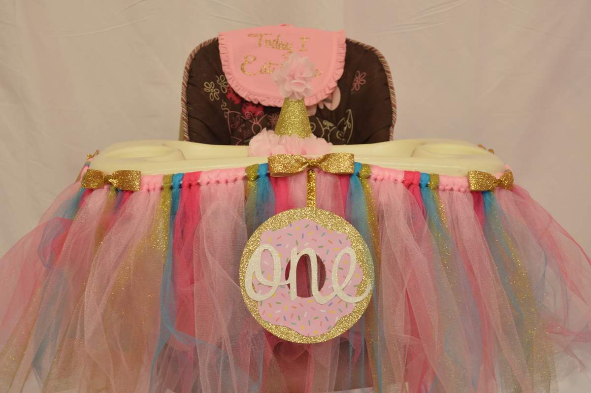 Makinzly's Donut Grow Up First Birthday - Donuts