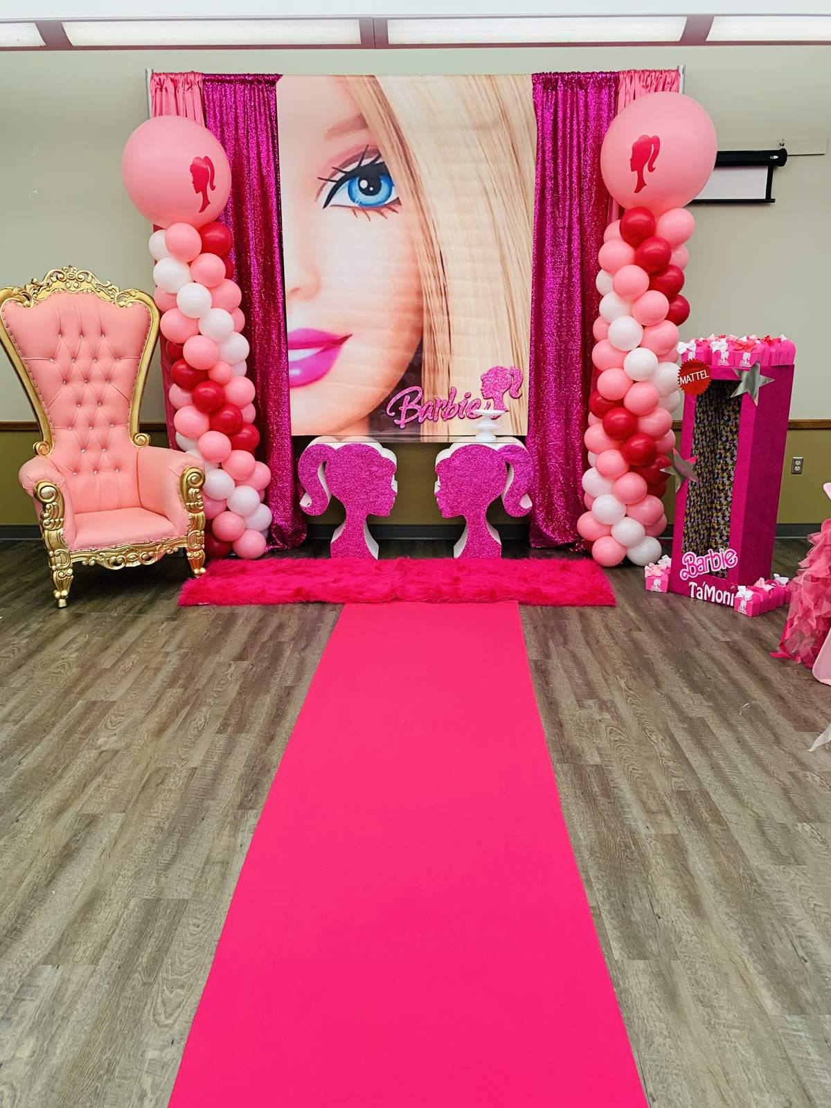 Happy 2nd birthday Ta’Moni  - Barbie 