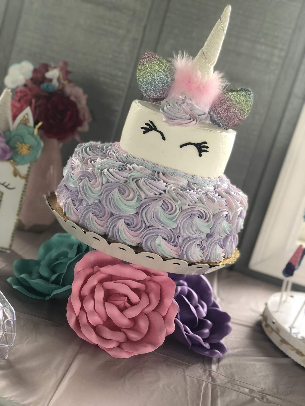 A Birthday FOUR Unicorns  - Unicorns 