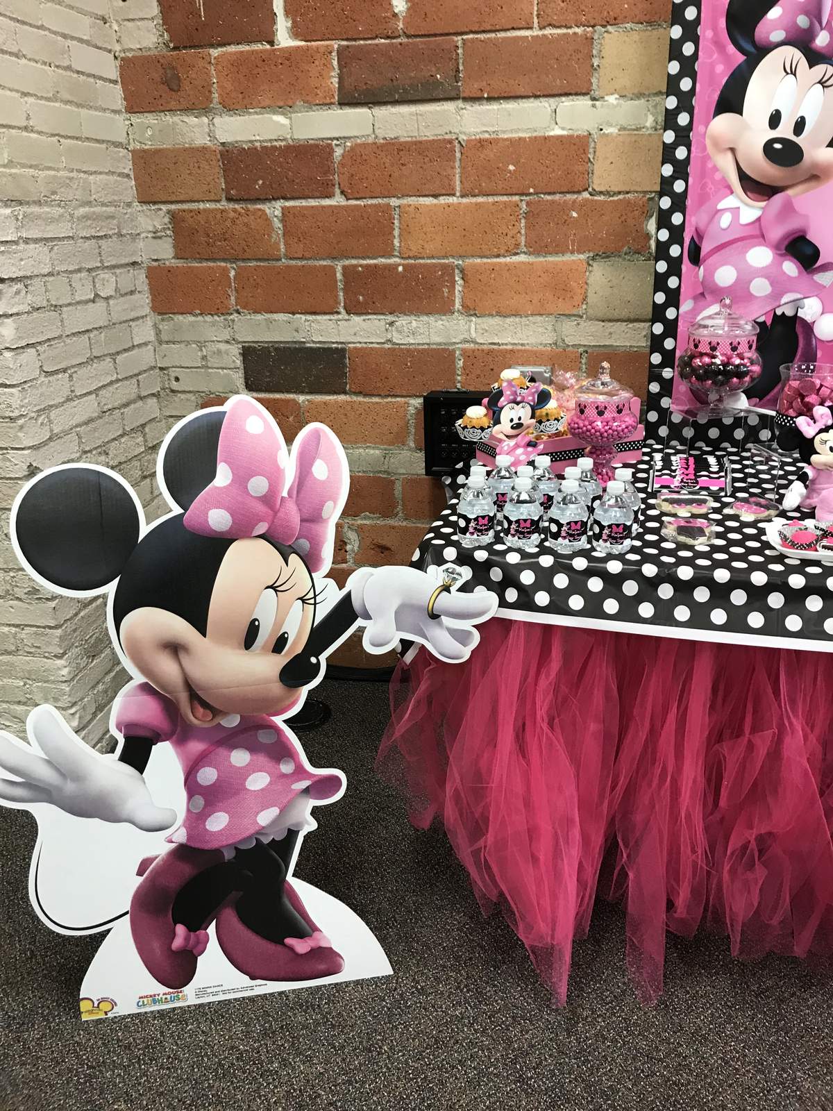 Minnie Mouse Baby Shower Party Ideas | Photo 2 of 18 | Catch My Party, image size:1200x1600