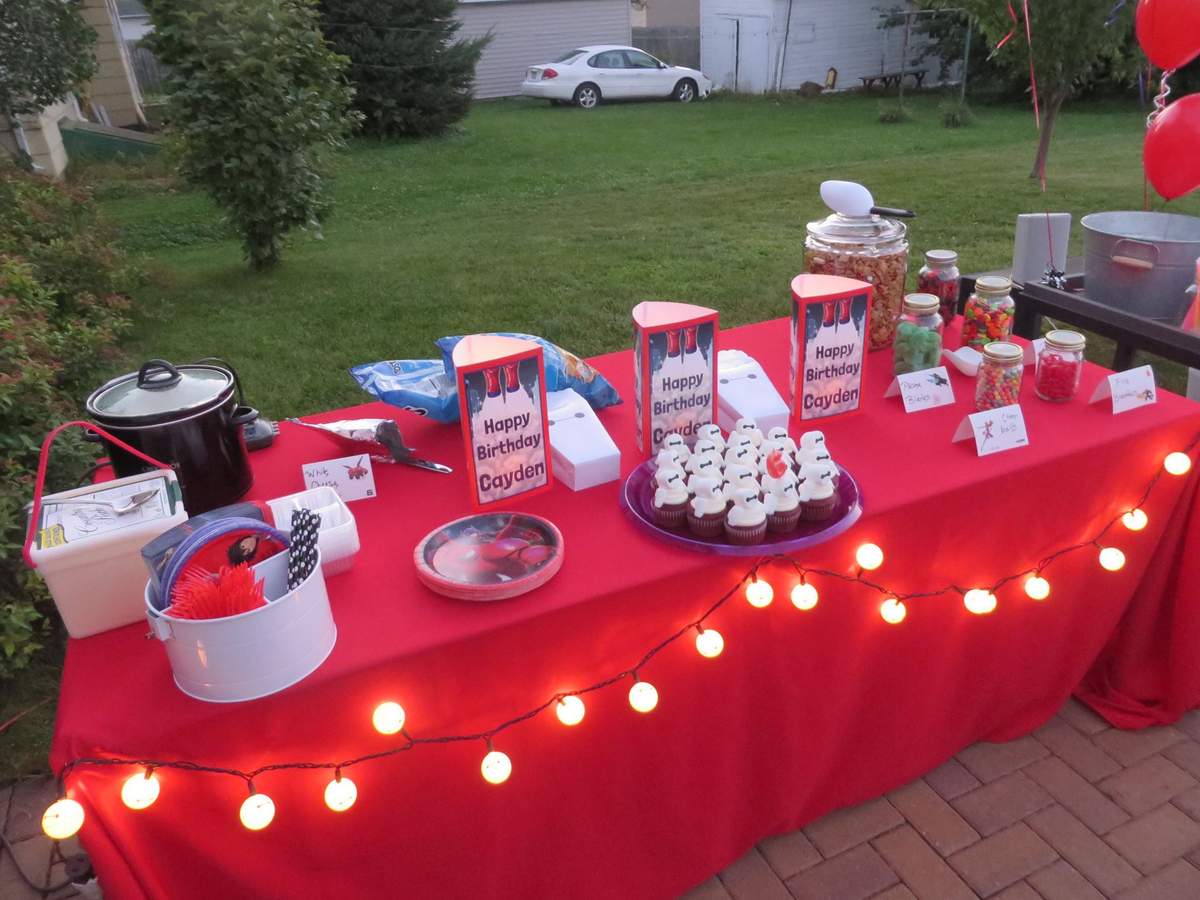 Big Hero 6 Birthday outdoor Movie Party - Big Hero 6
