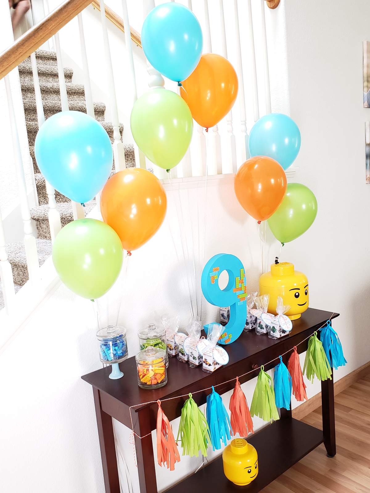 Let's Build! Lego Party - Lego