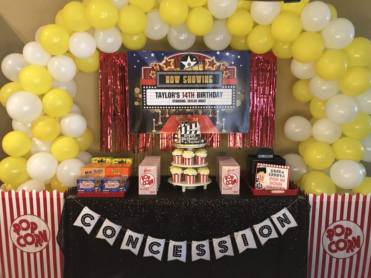 Taylor’s Poppin’ Movie Party - Movie/Slumber Party