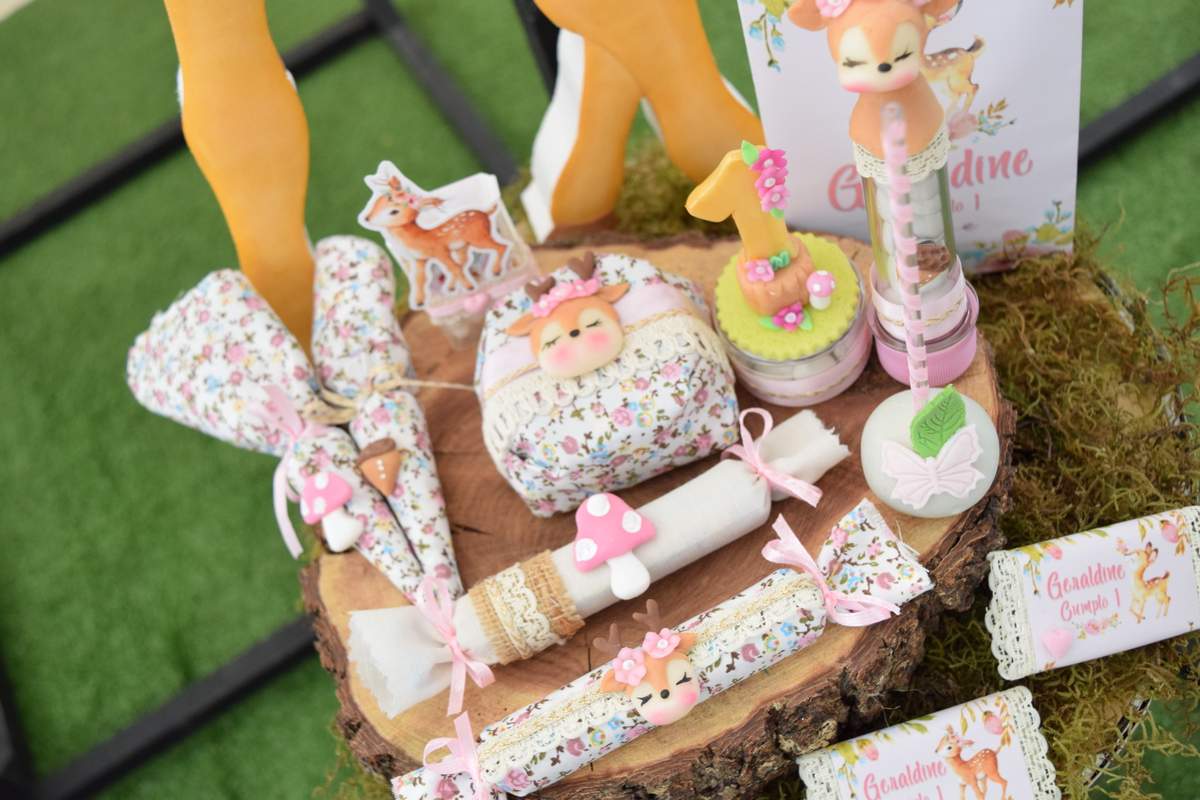 Geraldine's Sweet Woodland birthday party - Bosque sweet