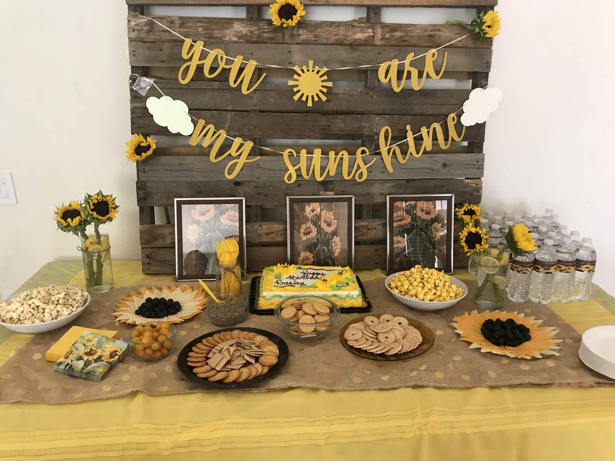 Presley’s Sunshine 3rd birthday party - You are my sunshine 