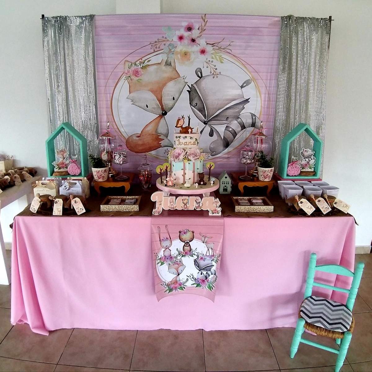  Juana's Woodland birthday party - Woodland