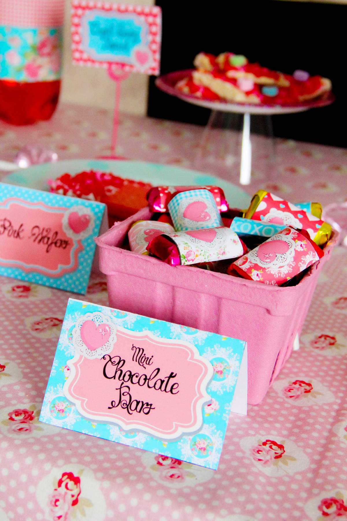 X's & O's Valentines Day Party  (2015) - Vintage Valentines