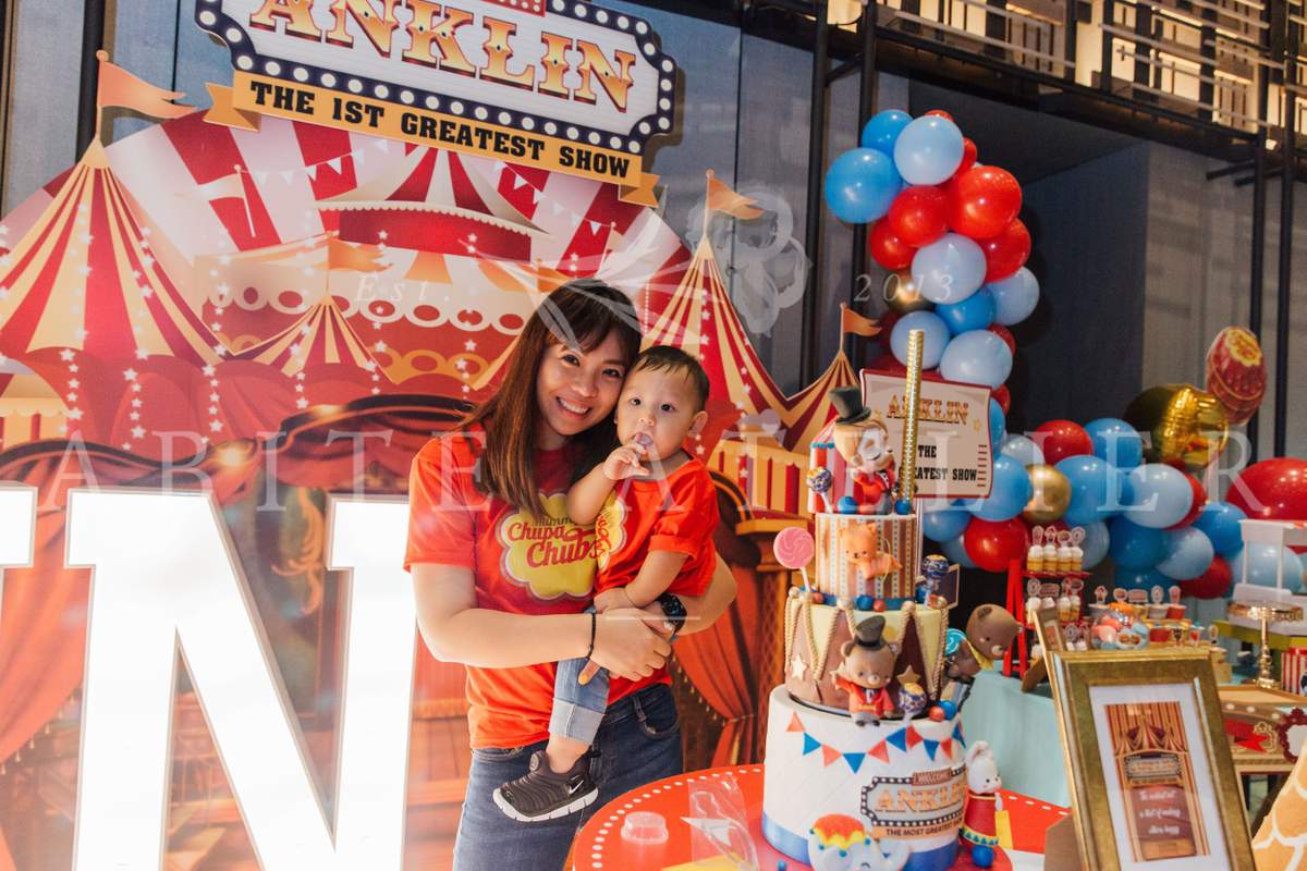 Anklin's 1st Show - Circus / Carnival