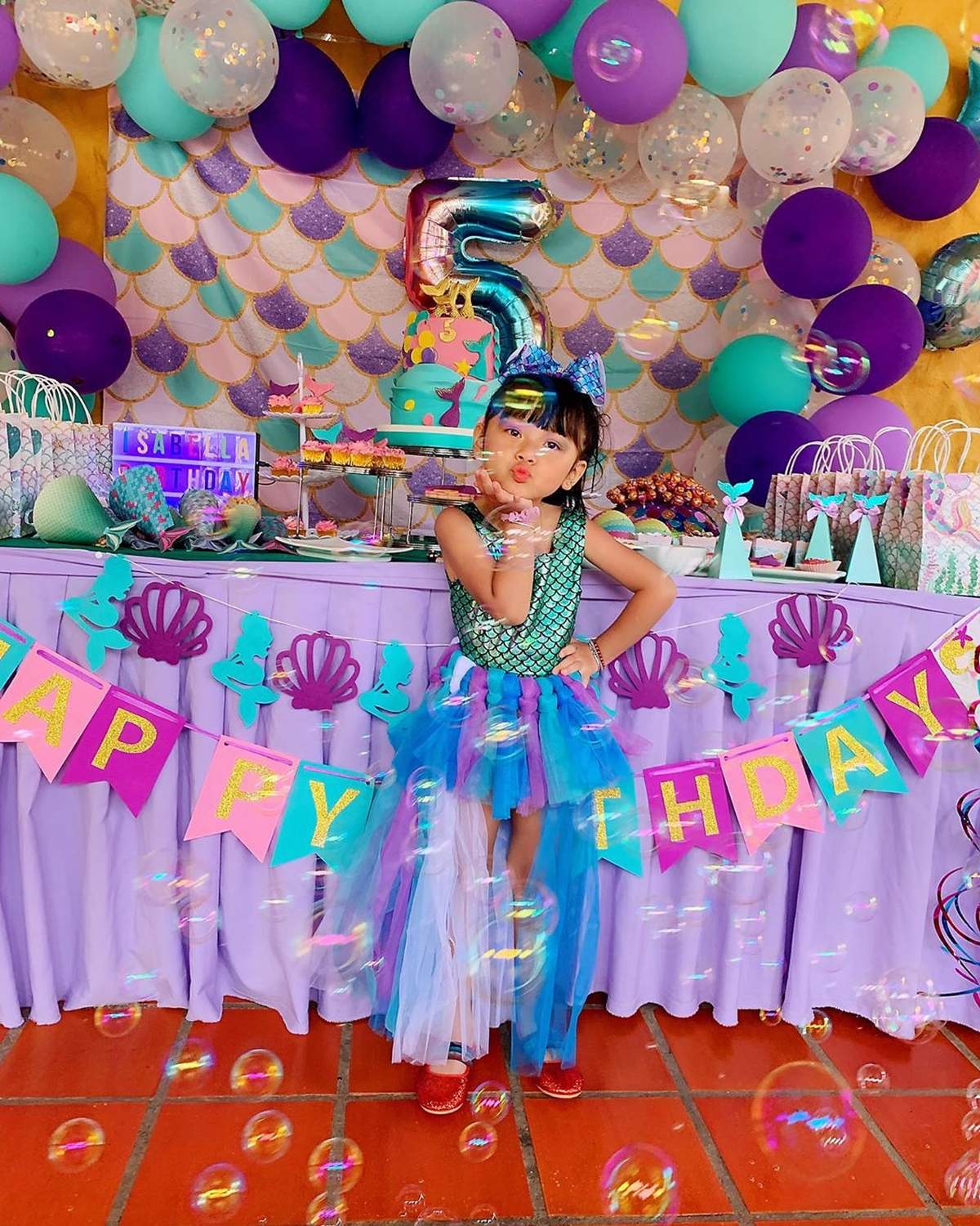 Amazing Mermaid Birthday Party - Mermaid 
