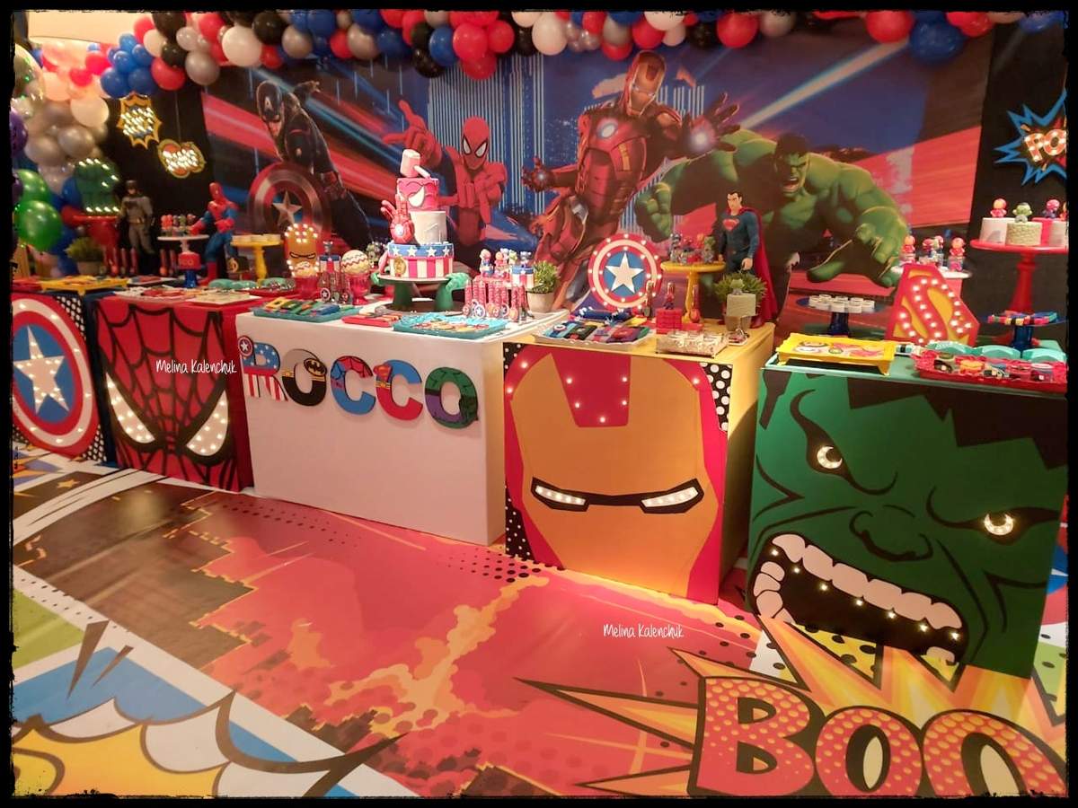 Superhero Birthday Party - super hero