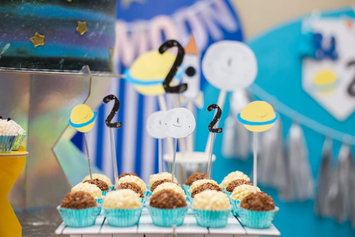 “To the moon” Birthday party - Astronauts / Space