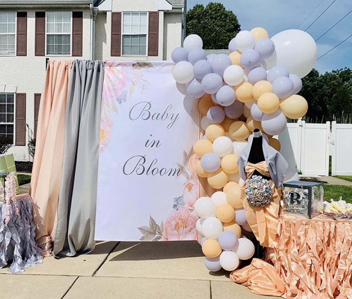 Alycia and Daniel Baby Shower  - Baby in Bloom Babyshower 