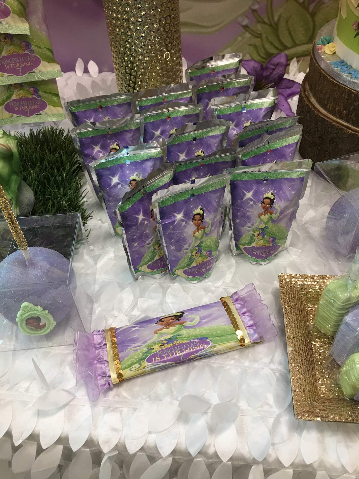 Princess Tiana and The Frog Birthday Party Ideas Photo 1 of 13