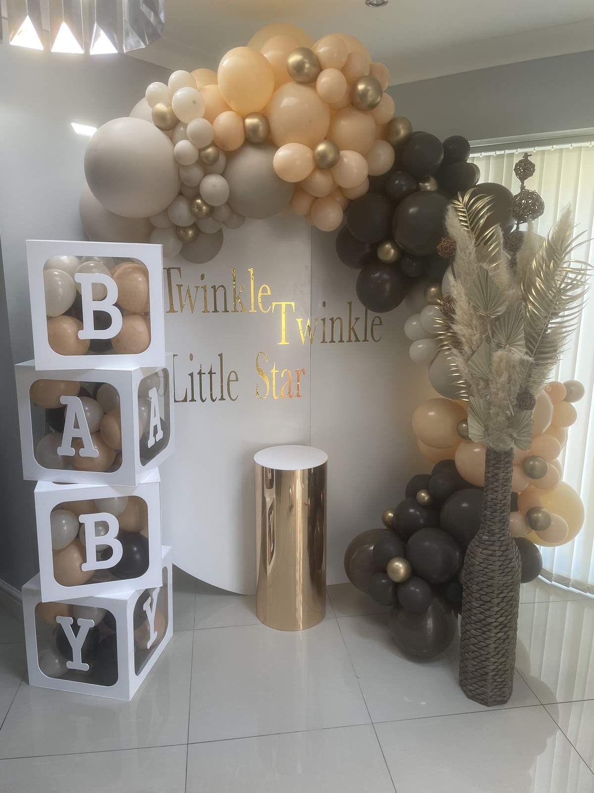 Neutral Baby shower - Baby Shower 