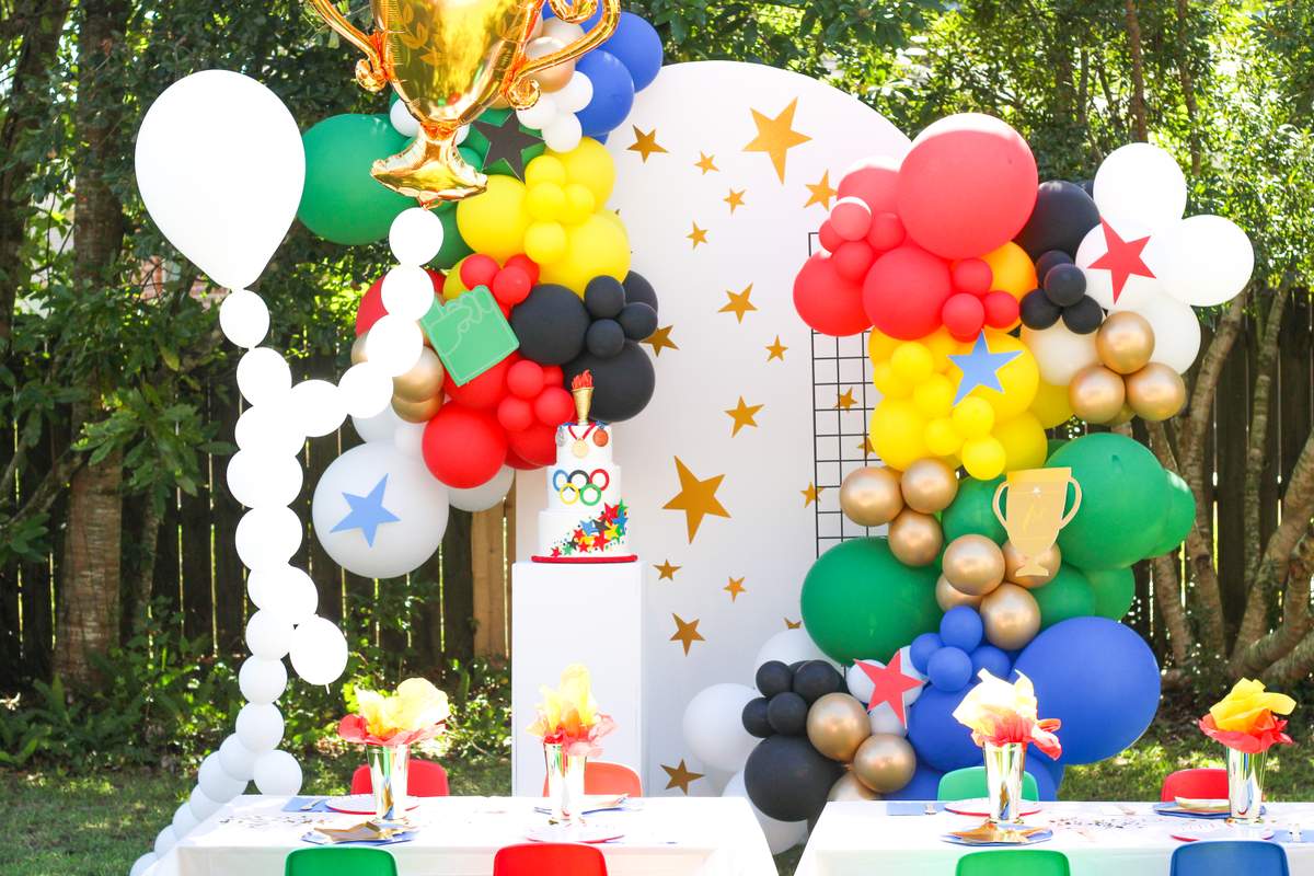 Go For The Gold - A golden birthday celebration with an Olypmic theme