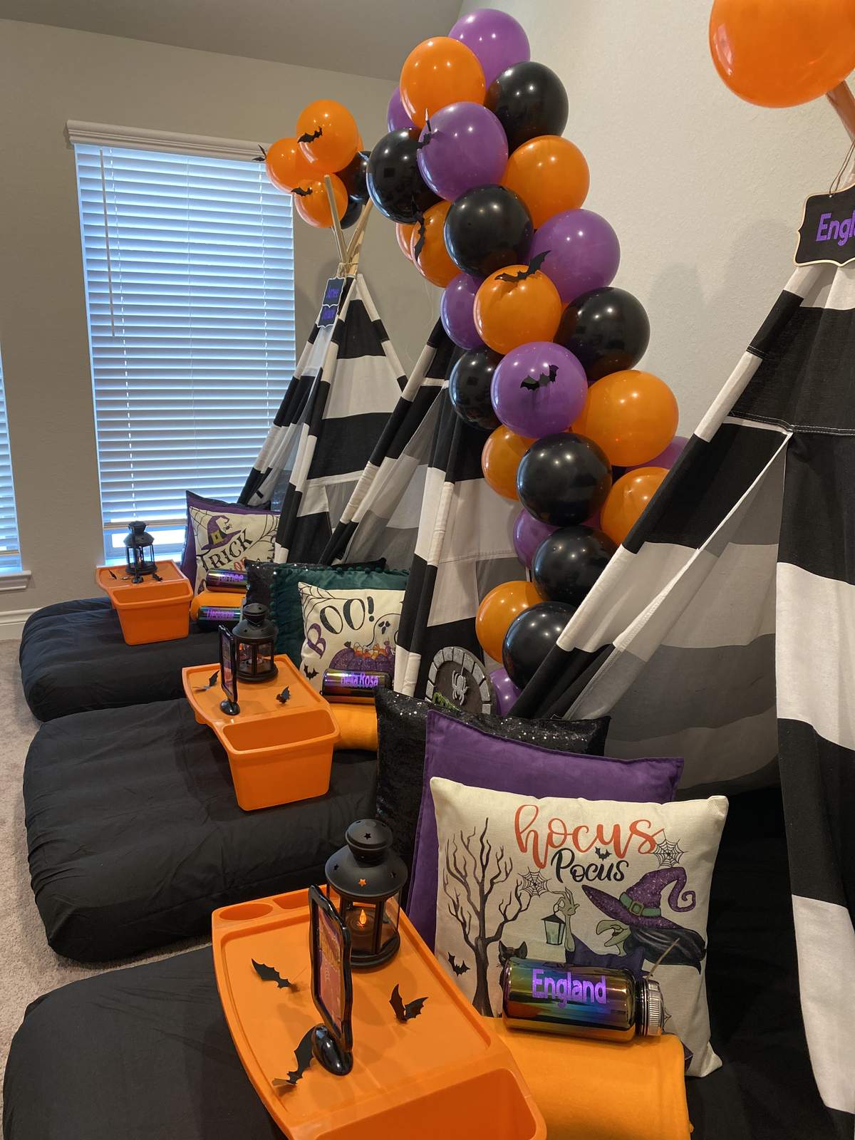 Halloween Slumber Party  - Halloween 