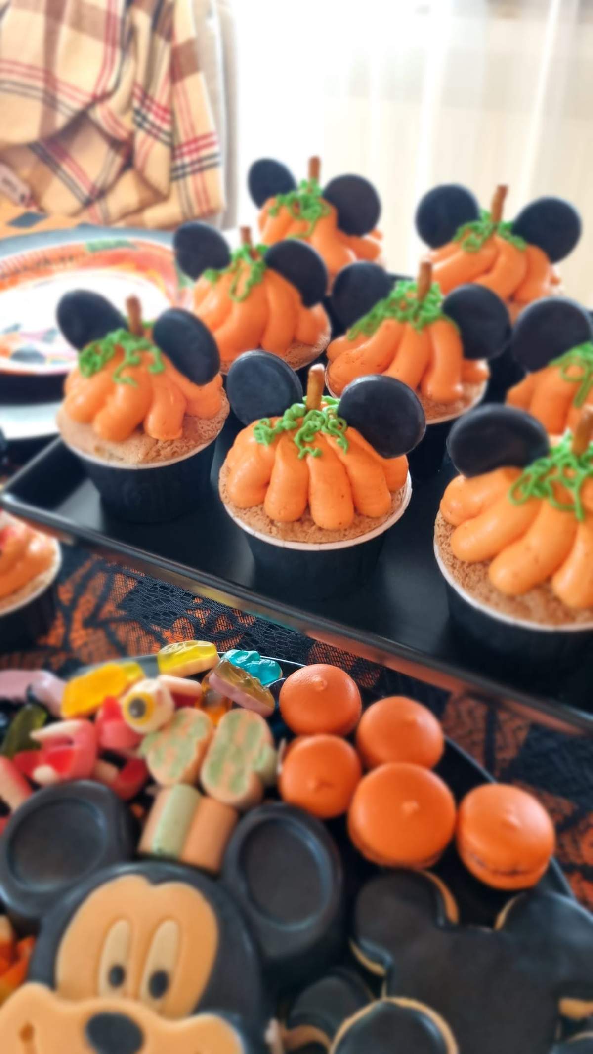 mickey-mouse-halloween-halloween-party-ideas-photo-1-of-26-catch-my
