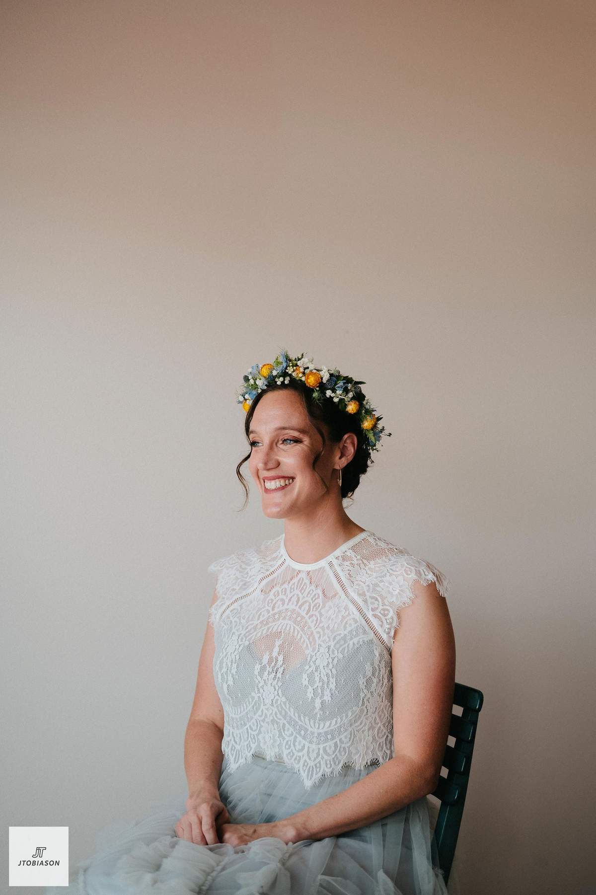 bright-florals-in-blues-and-oranges-wedding-party-ideas-photo-98-of